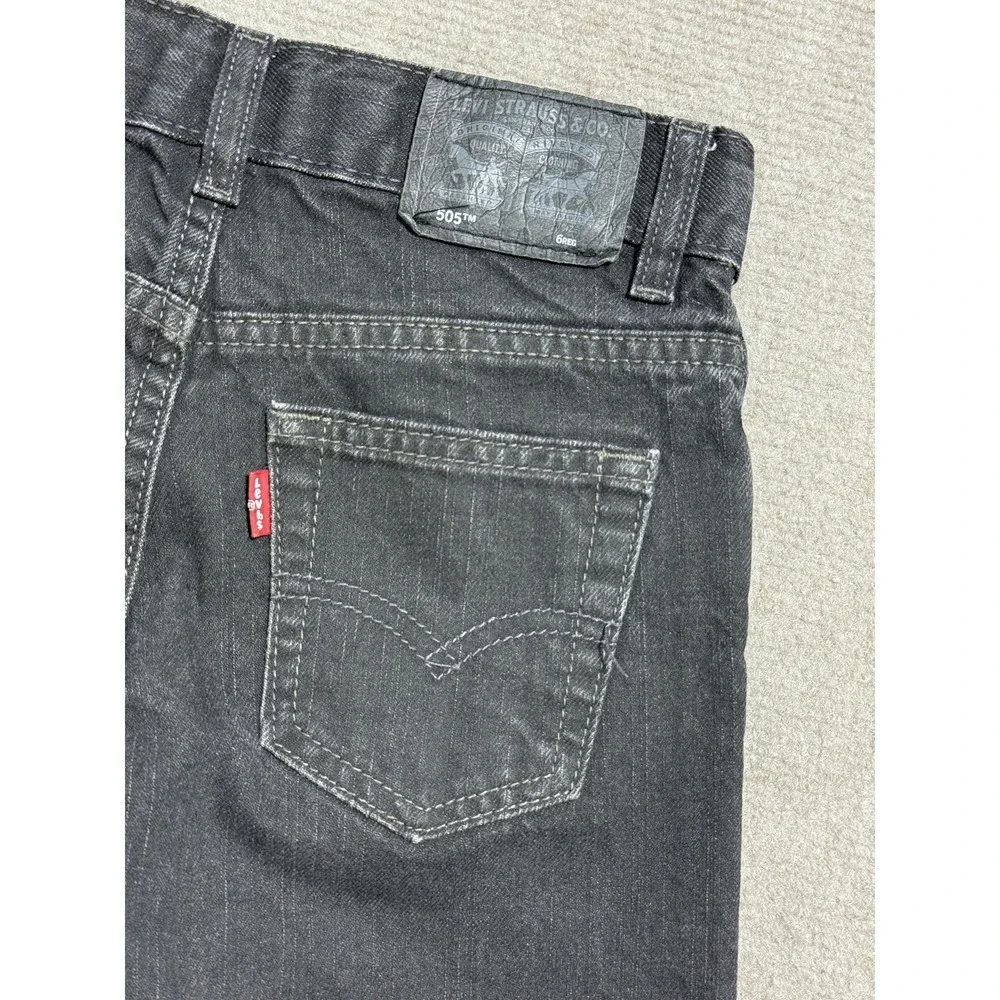 Levis levis 505